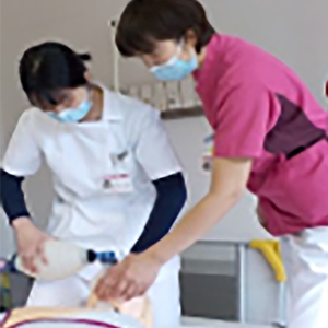 救命救急処置の実習風景